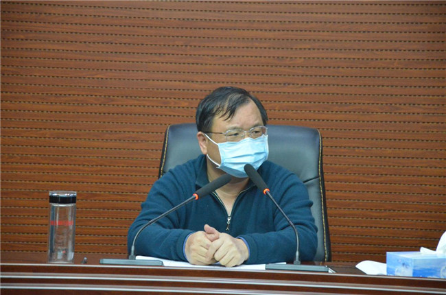 陳鴻云召開重點(diǎn)項目疫情防控和復(fù)工復(fù)產(chǎn)工作專題調(diào)度會