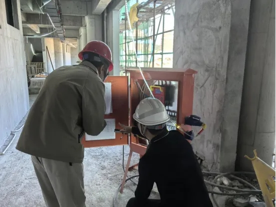 筑牢安全質(zhì)量防線：城投集團(tuán)相關(guān)部門(mén)開(kāi)展在建項(xiàng)目巡查